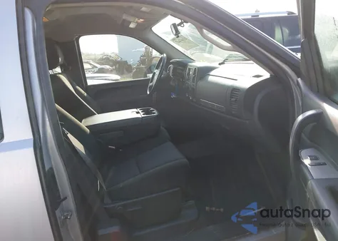 2010 Chevrolet Silverado 1500 Lt from USA, damaged, VIN 1GCSKSE37AZ204745